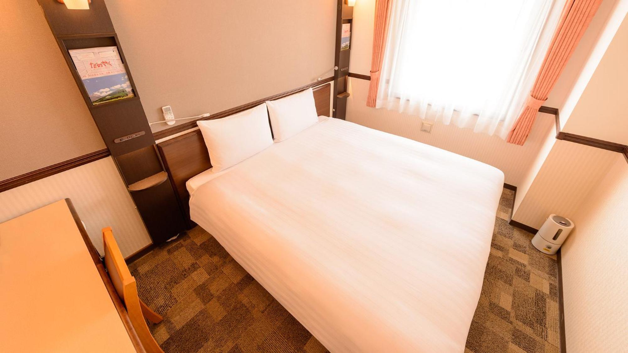 Toyoko Inn Hon-Atsugi-Eki Minami-Guchi Oda fotoğraf